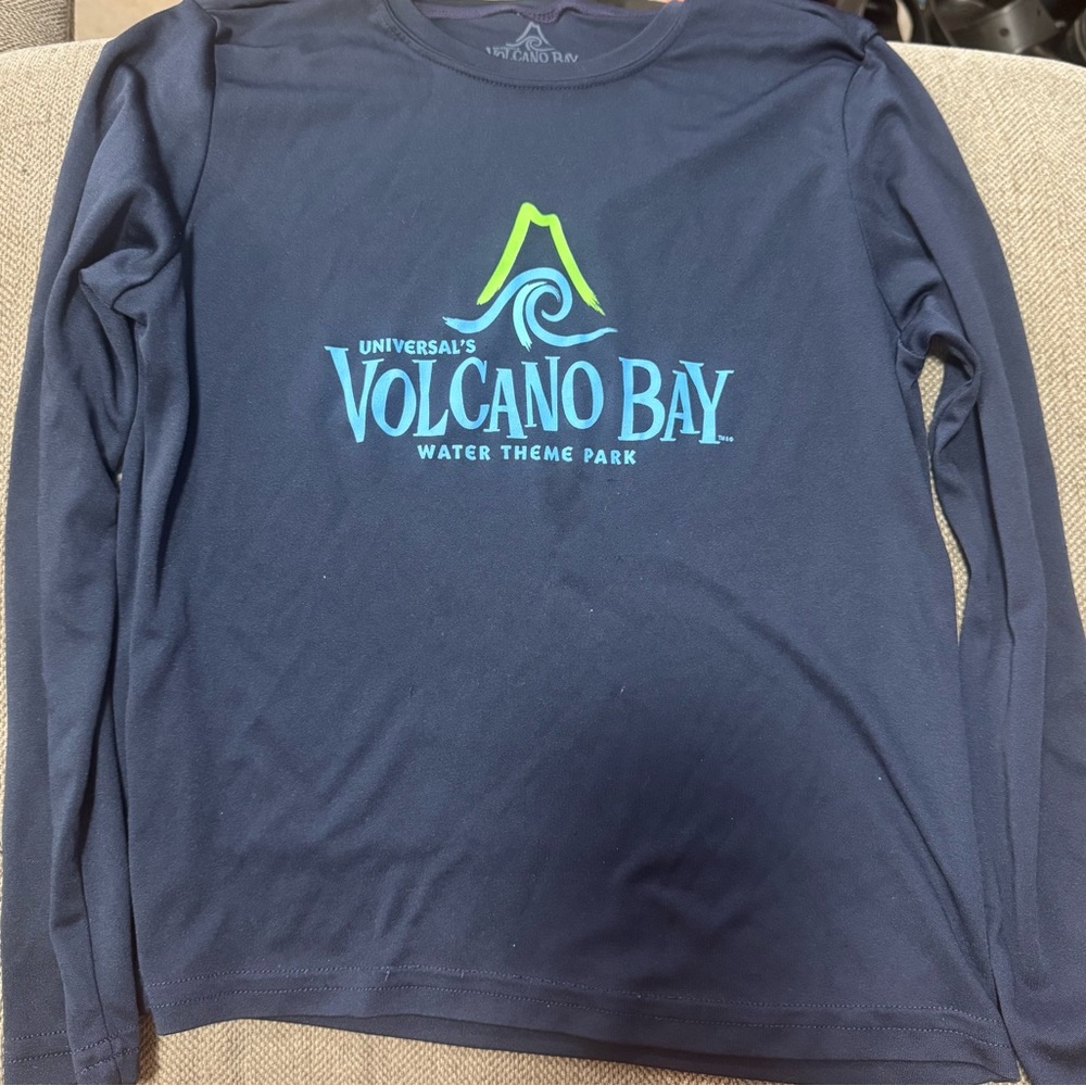 Universal Volcano Bay Youth Navy Shirt